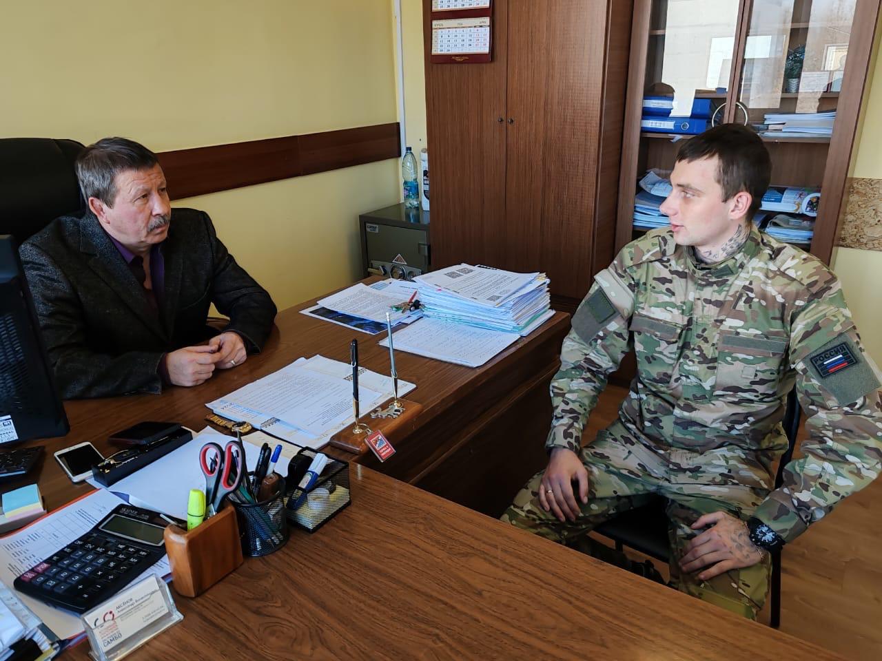 Депутат Александр Аксенов провел встречи с военнослужащими, бойцами СВО