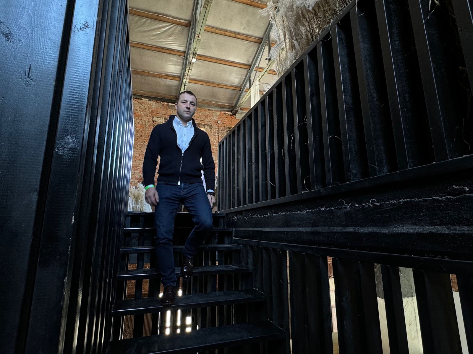 Депутат Денис Русинов принял участие в открытии выставки Vladivostok Design Week