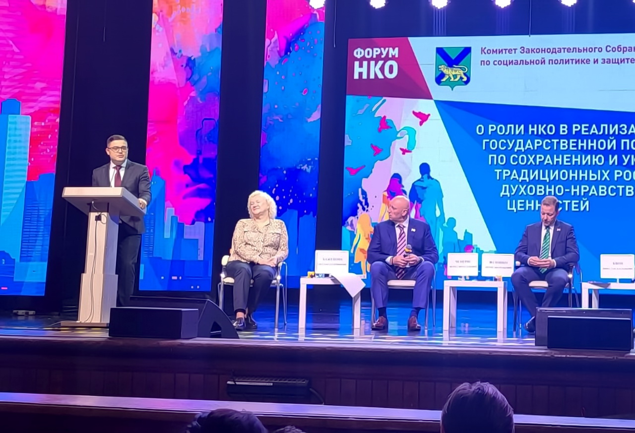 Депутат Инна Кошелева обсудила с представителями общественных организаций вопросы укрепления традиционных ценностей