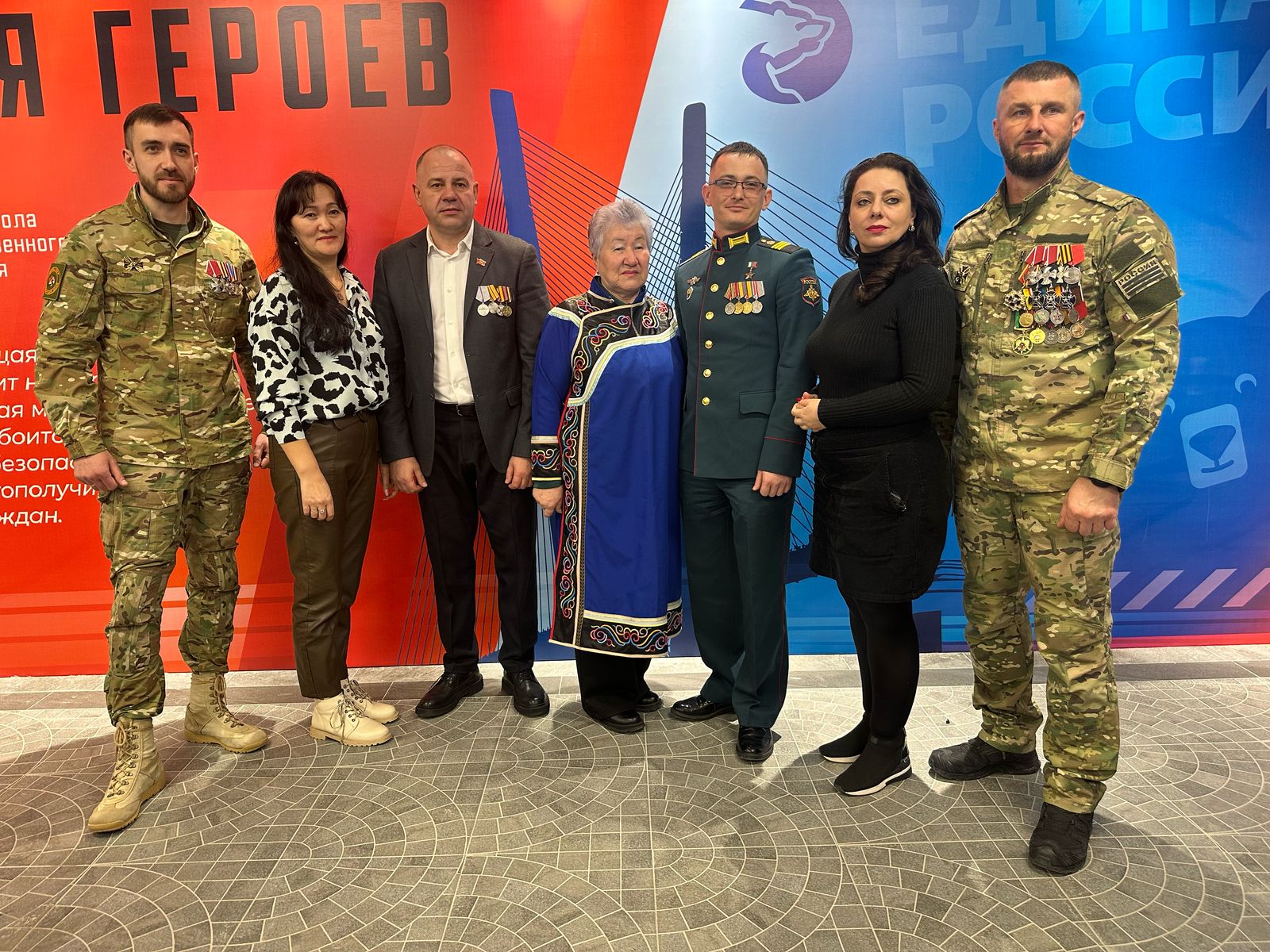 Депутат Виктор Тарабарин посетил Сергеевский полигон 5-й гвардейской общевойсковой армии, провел встречи с участниками СВО