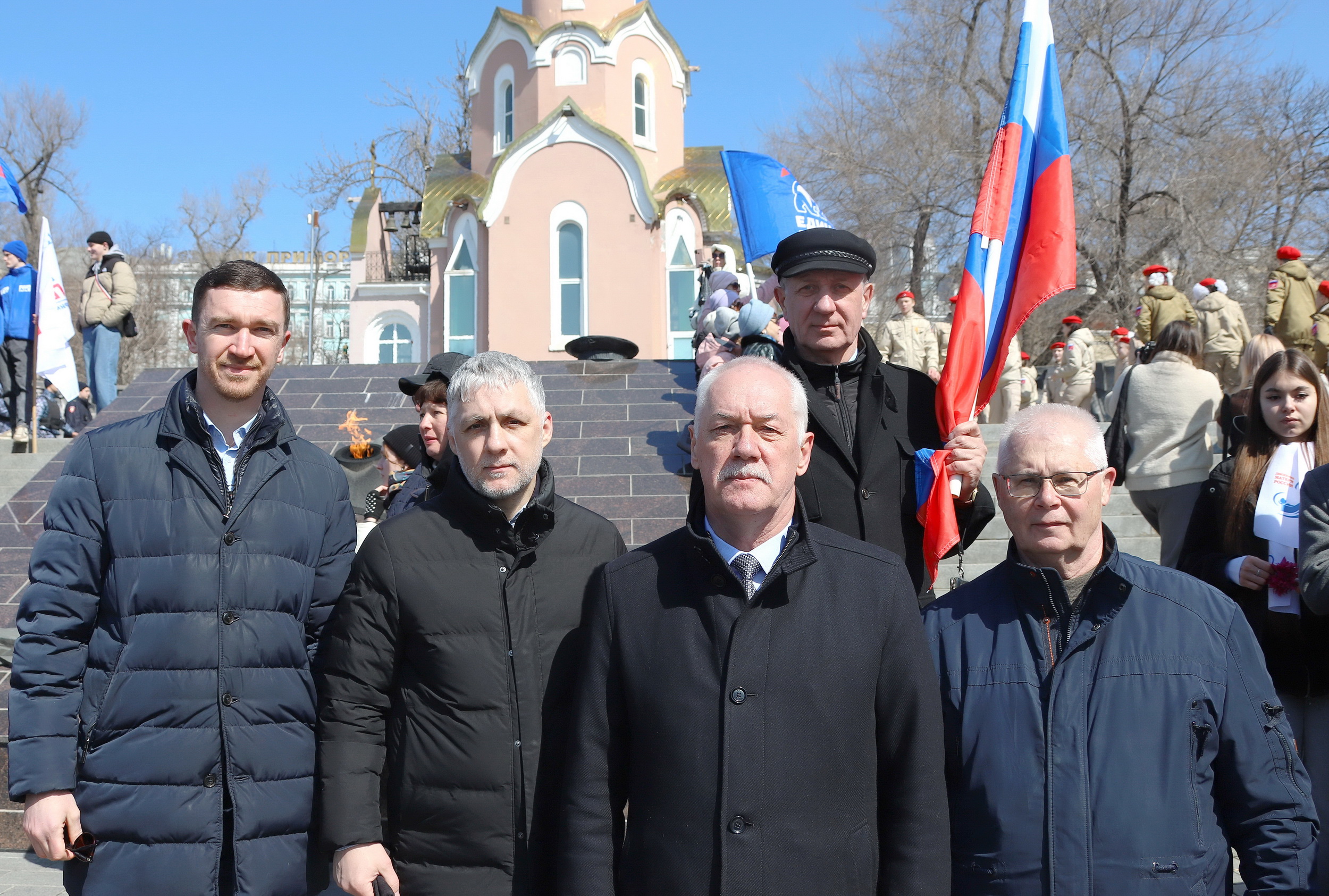 Депутаты Думы города Владивостока приняли участие в праздновании 11-й годовщины воссоединения Крыма с Россией