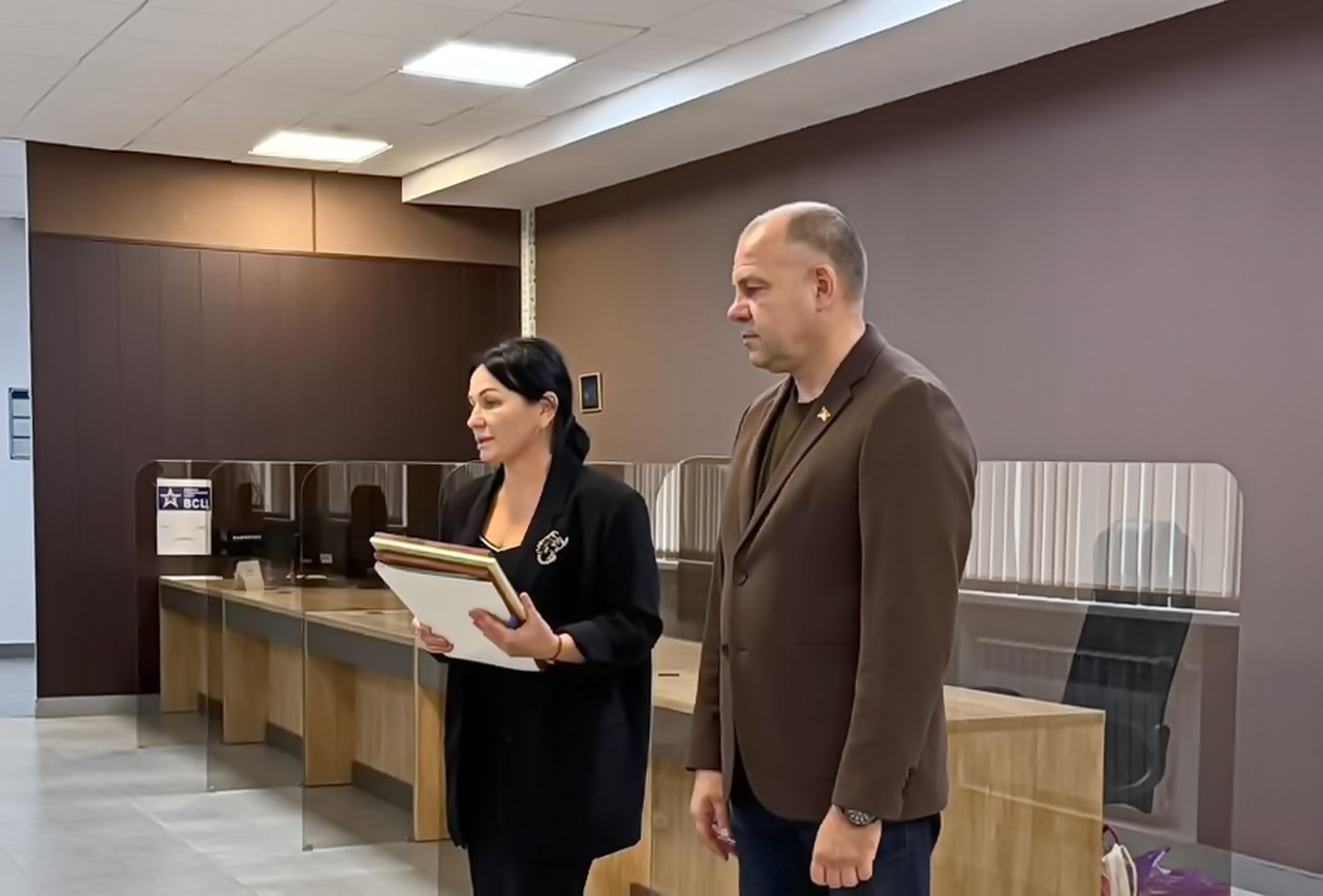 Депутат Виктор Тарабарин принял участие в празднике для самых маленьких в фонде «Защитники Отечества»